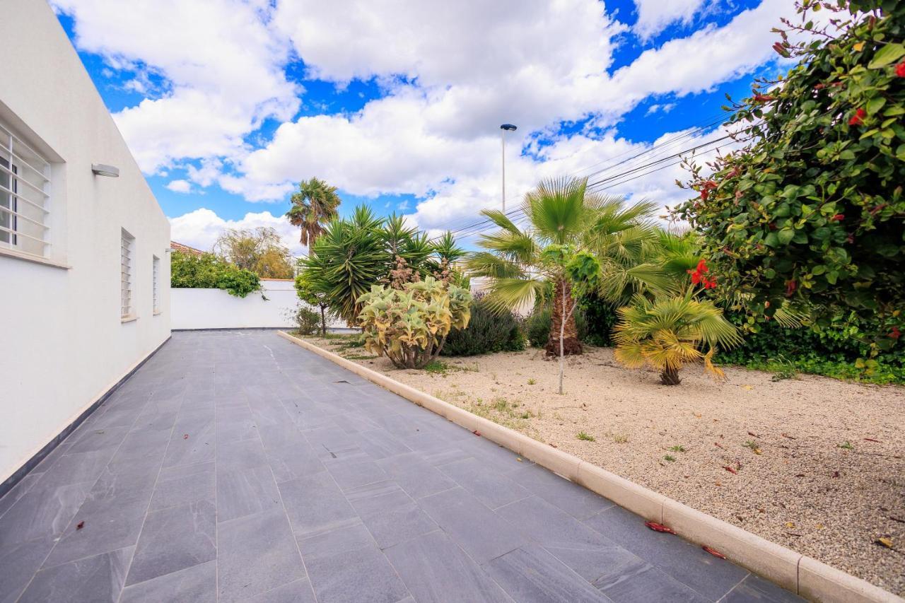Villa Mi Sol Торевьиа Экстерьер фото